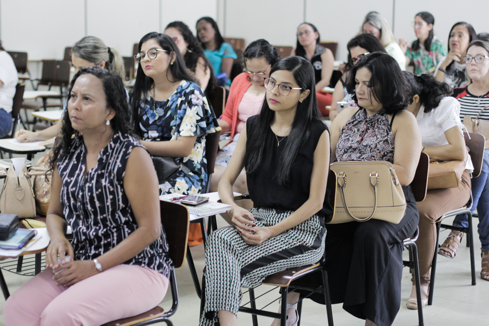 Governo do Estado orienta municípios na elaboração de Planos de Assistência Social para recebimento de recurso federal