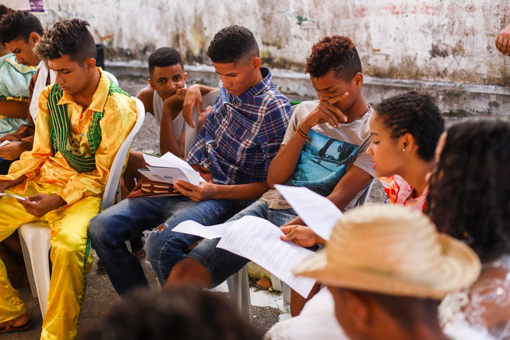 Bate-papo sobre Importunação Sexual e apresentações movimentam Espaço Cuidar do Santa Maria