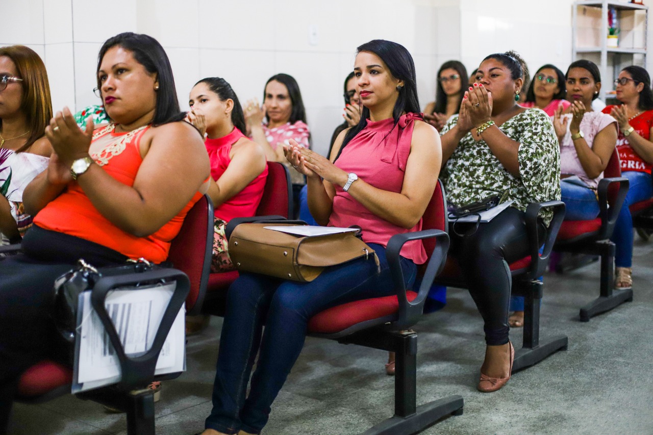 Governo reúne municípios do leste sergipano para integração entre programa ‘Criança Feliz’ e SUAS