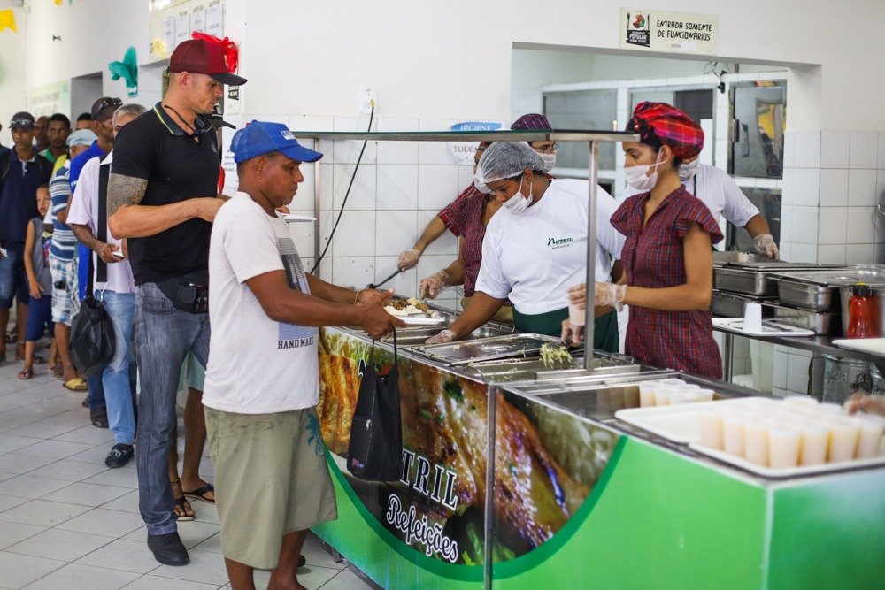 CORONAVÍRUS | Restaurante Padre Pedro passa a ofertar alimentação em quentinhas para evitar aglomeração