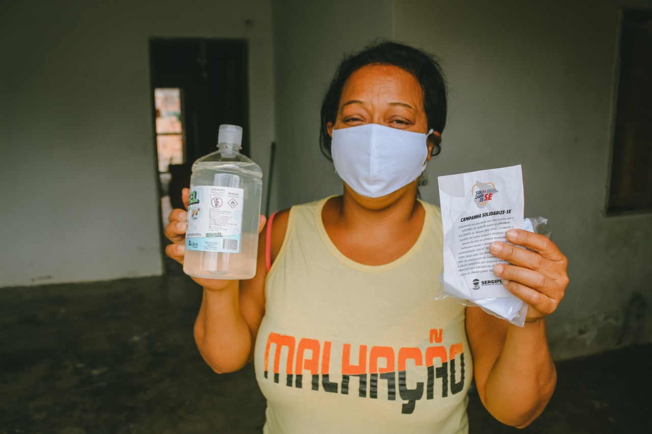 Secretaria de Estado da Inclusão entrega alimentos, máscaras e álcool às 386 famílias cadastradas no Aluguel Social