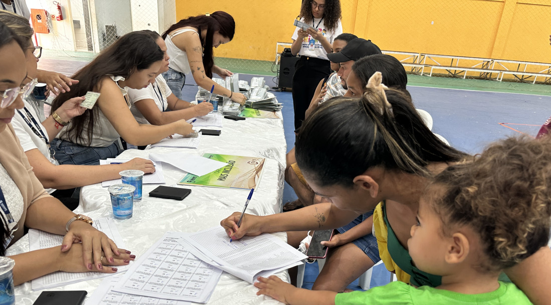 Secretaria da Assistência Social entrega Cartões CMais em oito municípios sergipanos e fortalece segurança alimentar