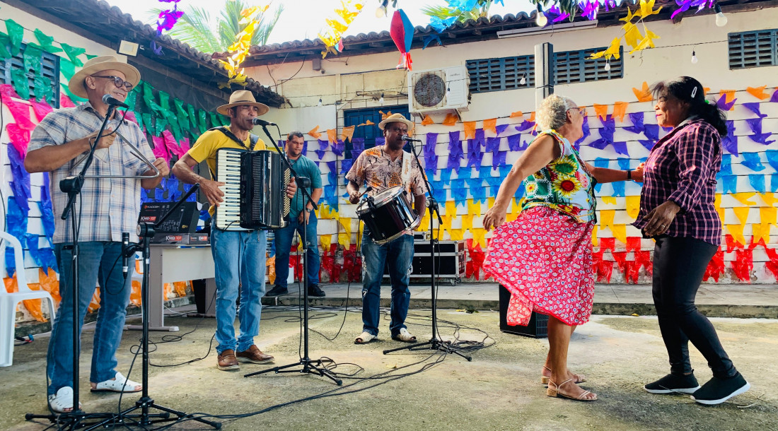 Espaço Cuidar celebra o São João com festa para a comunidade do bairro Santa Maria
