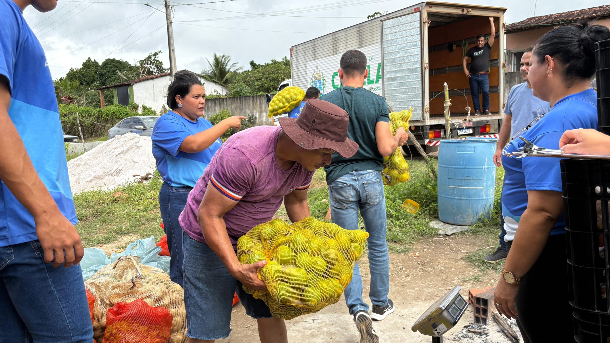 Governo de Sergipe entrega 20 toneladas de alimentos através do Programa de Aquisição de Alimentos