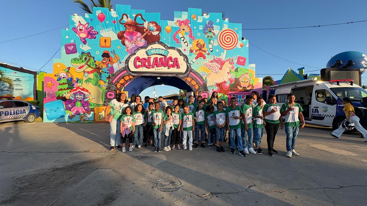 Crianças de instituições sociais vivenciam tarde de lazer e inclusão na Vila da Criança